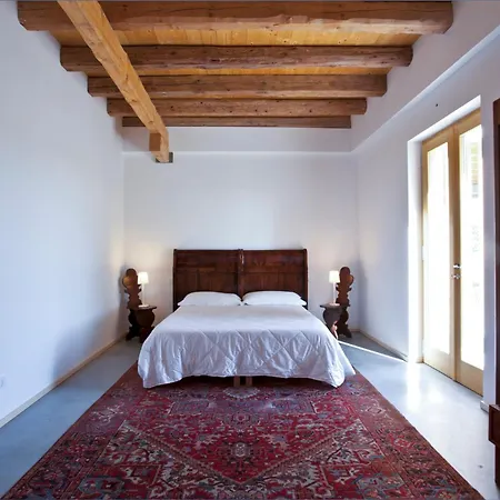 Casa Adami Due شقة *